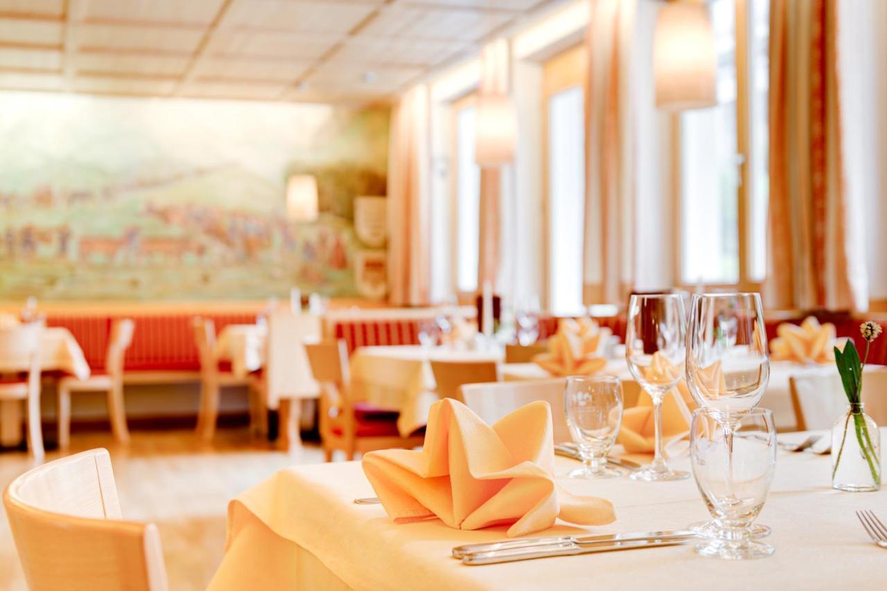 Hotel Gasthof Kreuz Sonntag Экстерьер фото