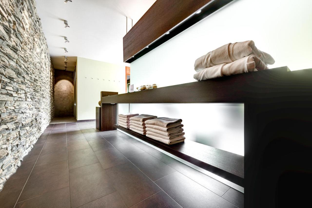 Hotel Gasthof Kreuz Sonntag Экстерьер фото